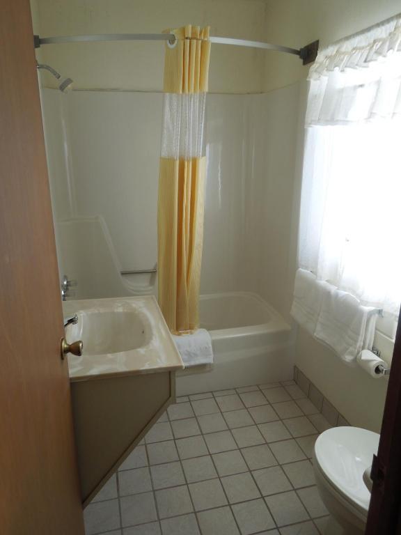 Days Inn Riverton Buitenkant foto